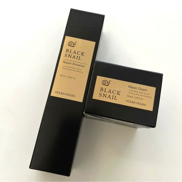 COPY - COPY - Bundle 2x New Korean Holika Holika Black Snail Repair Emulsion + … - Picture 2 of 5